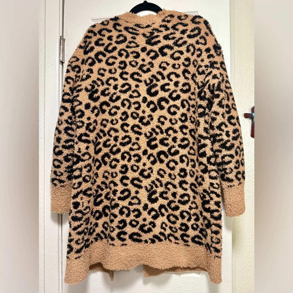 Super Soft Animal Print Cardigan - Picture 11 of 11